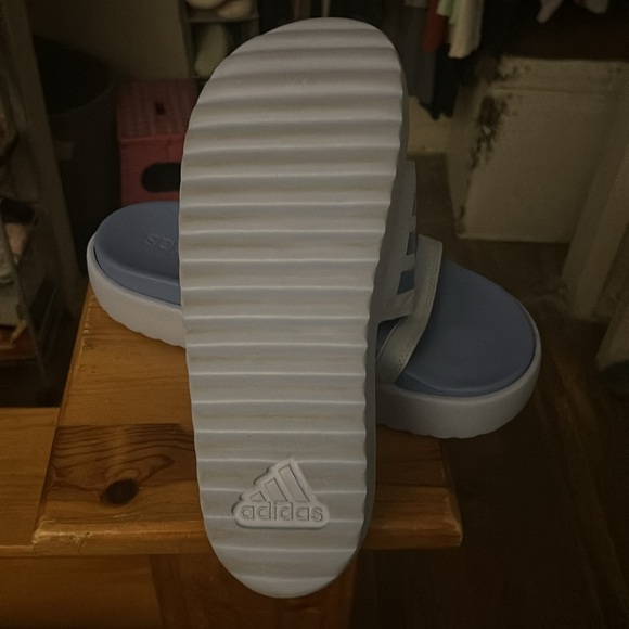 Adidas Adilette Platform Slide Sandals - Picture 5 of 6